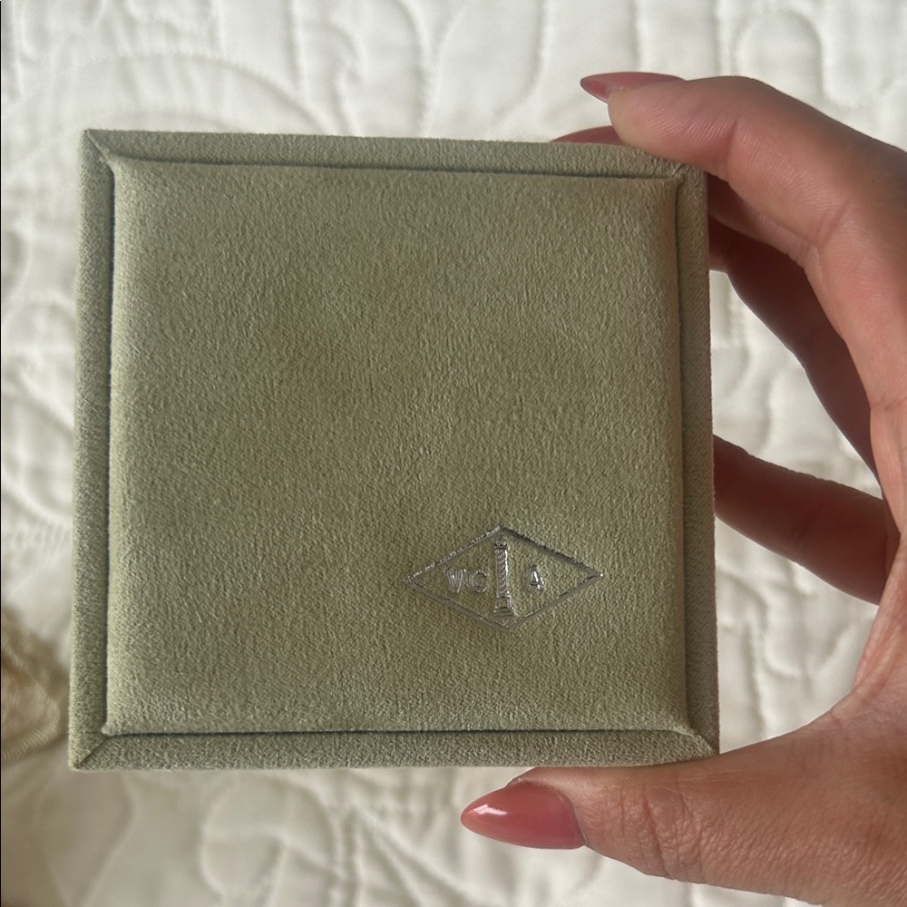 Van Cleef & Arpels Green Jewelry Box